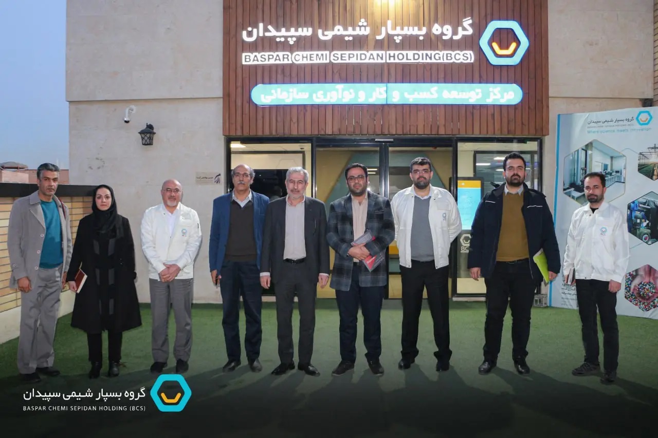 179_بازدید_مدیر_محترم_پژوهش_و_فنآوری_شرکت_ملی_پالایش_و_پخش_فرآورده‌های_نفتی_ایران_از_شرکت_بسپار_شیمی_سپیدان_20240608100304.jpg
